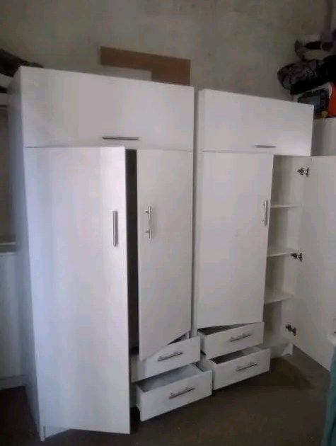 Built-in bedroom cupboards with drawers installed in a Cape Town bedroom